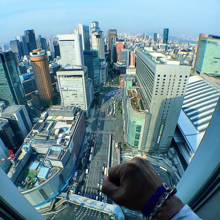 Global clientele served online and in-person